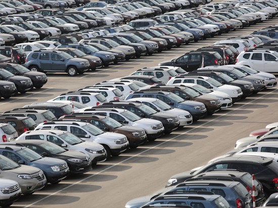 Минпромторг предложил повысить утилизационный сбор на автомобили