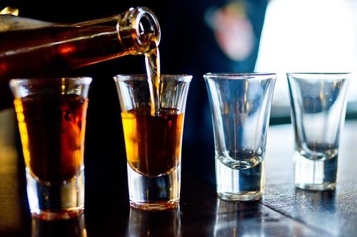 В Британии полицейские дистанционно следят за уровнем алкоголя в организме неблагонадёжных